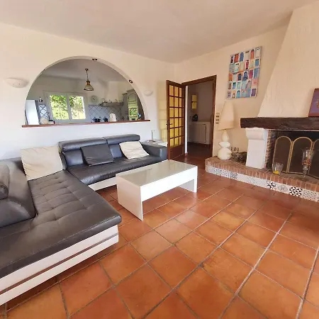 Spacieuse Avec Piscine Et Vue A - Fr-1-226b-147 Vila Cavalaire-sur-Mer